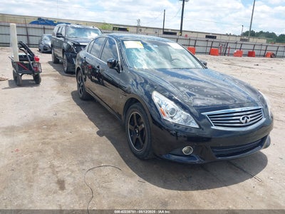 INFINITI Q40 2015