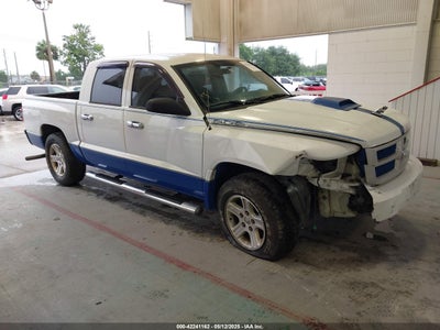 RAM DAKOTA 2011