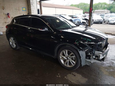 INFINITI QX30 2018