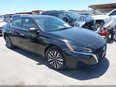 NISSAN ALTIMA 2024