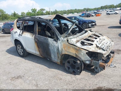 TOYOTA RAV4 2009