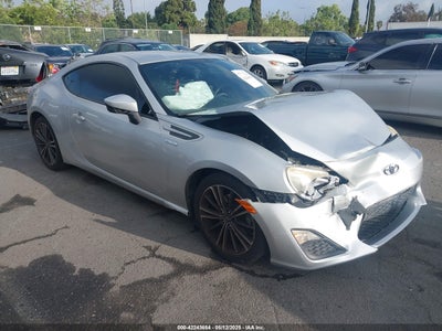 SCION FR-S 2014