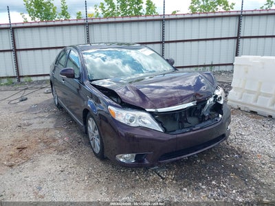 TOYOTA AVALON 2011