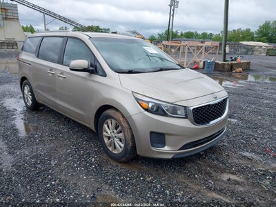KIA SEDONA 2015