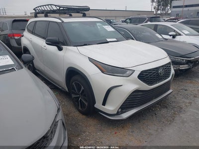 TOYOTA HIGHLANDER 2021