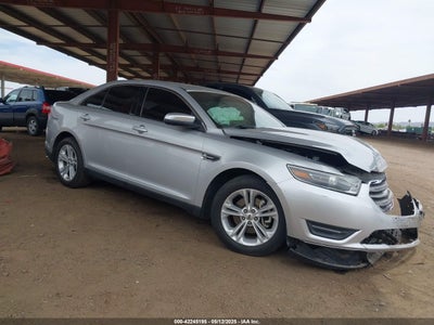 FORD TAURUS 2015