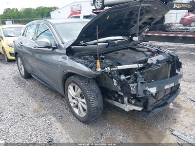 INFINITI QX30 2017