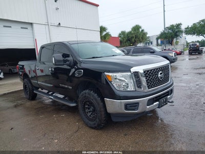 NISSAN TITAN XD 2017