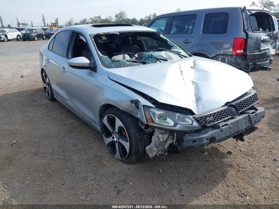 VOLKSWAGEN JETTA 2015