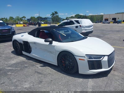 AUDI R8 2017