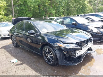 TOYOTA CAMRY 2018