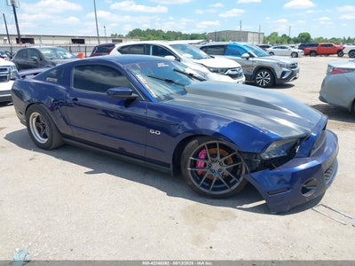FORD MUSTANG 2011