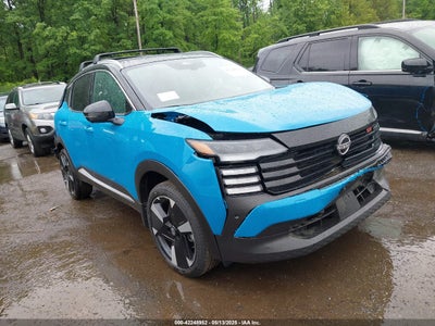 NISSAN KICKS 2025