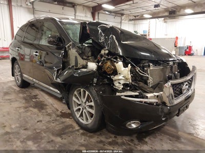 NISSAN PATHFINDER 2015