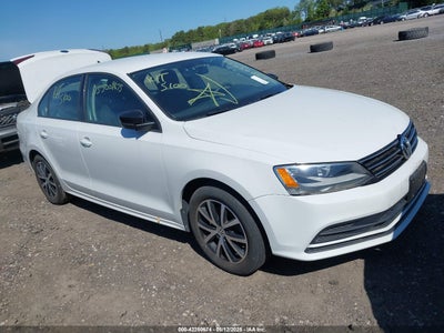 VOLKSWAGEN JETTA 2016
