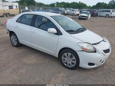 TOYOTA YARIS 2012