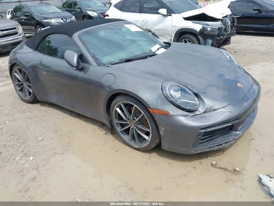 PORSCHE 911 2022