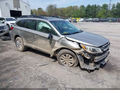 SUBARU OUTBACK 2017
