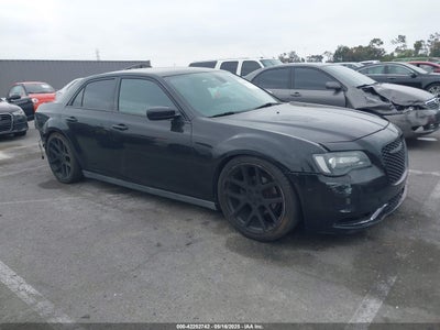 CHRYSLER 300 2015