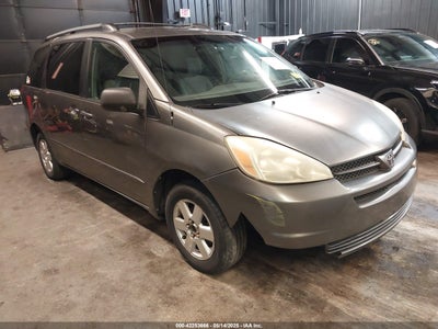 TOYOTA SIENNA 2004