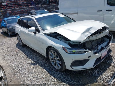 VOLVO V60 2020