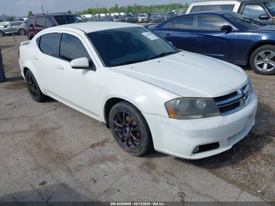 DODGE AVENGER 2011