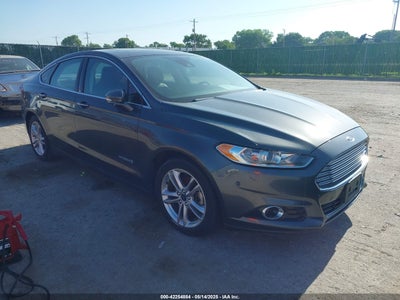 FORD FUSION HYBRID 2015