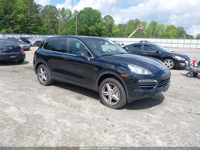 PORSCHE CAYENNE HYBRID 2011
