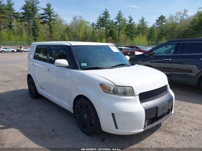 SCION XB 2009