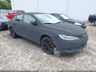 CHRYSLER 200 2015