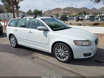 VOLVO V50 2009