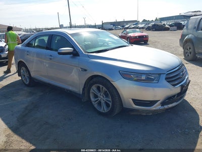 FORD TAURUS 2016