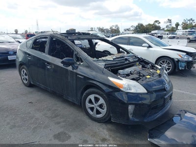 TOYOTA PRIUS 2013