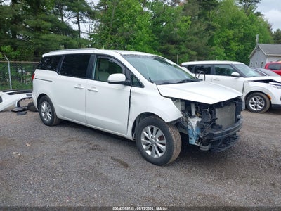 KIA SEDONA 2016