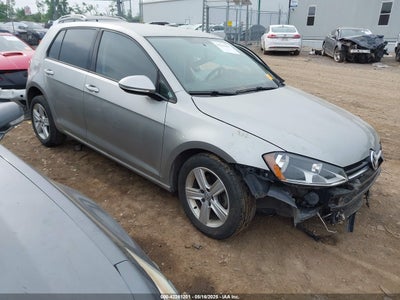 VOLKSWAGEN GOLF 2015