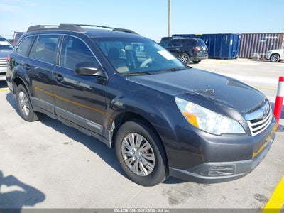 SUBARU OUTBACK 2010