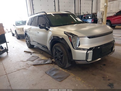 KIA EV9 2024