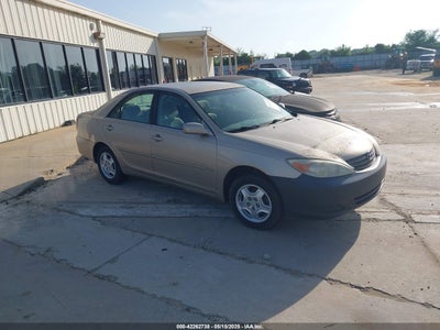 TOYOTA CAMRY 2002