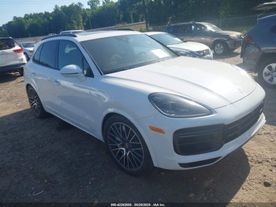 PORSCHE CAYENNE 2019