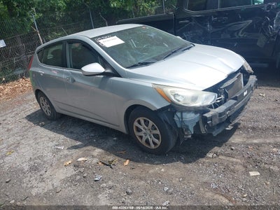 HYUNDAI ACCENT 2012