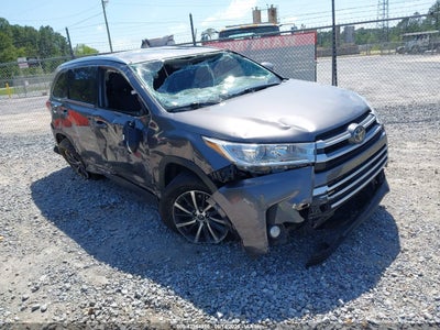 TOYOTA HIGHLANDER 2019