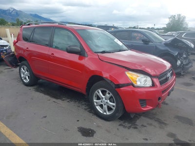 TOYOTA RAV4 2011