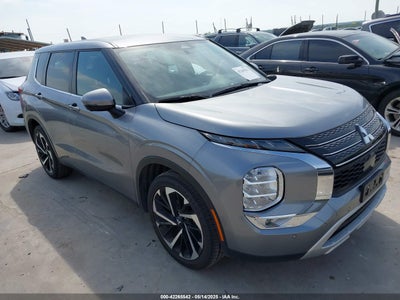 MITSUBISHI OUTLANDER 2023