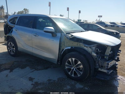 TOYOTA HIGHLANDER 2021