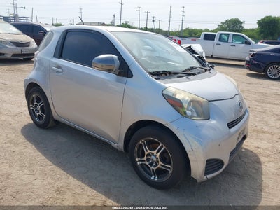 SCION IQ 2012