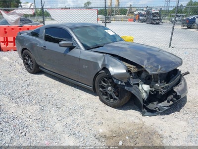 FORD MUSTANG 2010