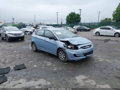 HYUNDAI ACCENT 2012