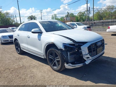 AUDI Q8 2019