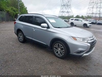 MITSUBISHI OUTLANDER 2016