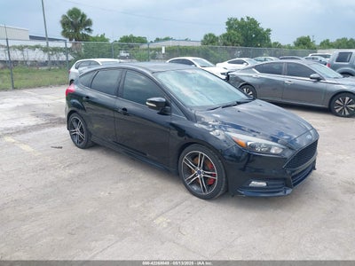 FORD FOCUS ST 2016